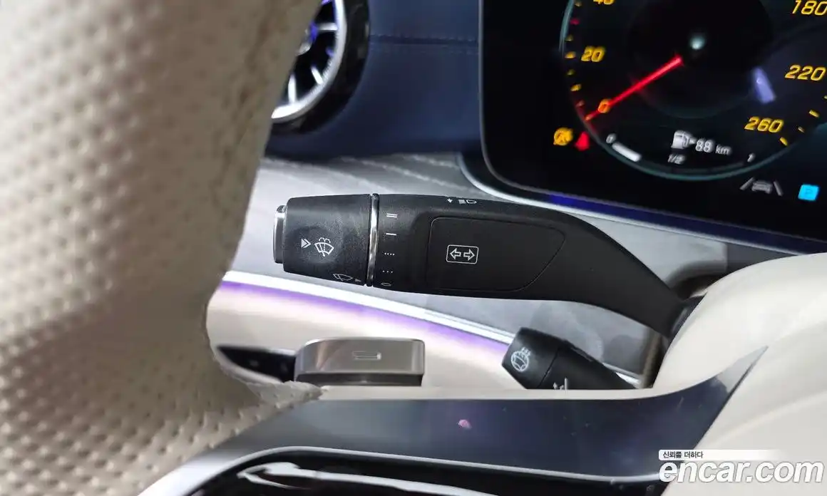 Mercedes-Benz E-Class 2021 3.0 Автомат в Москве № 137659, фото 18