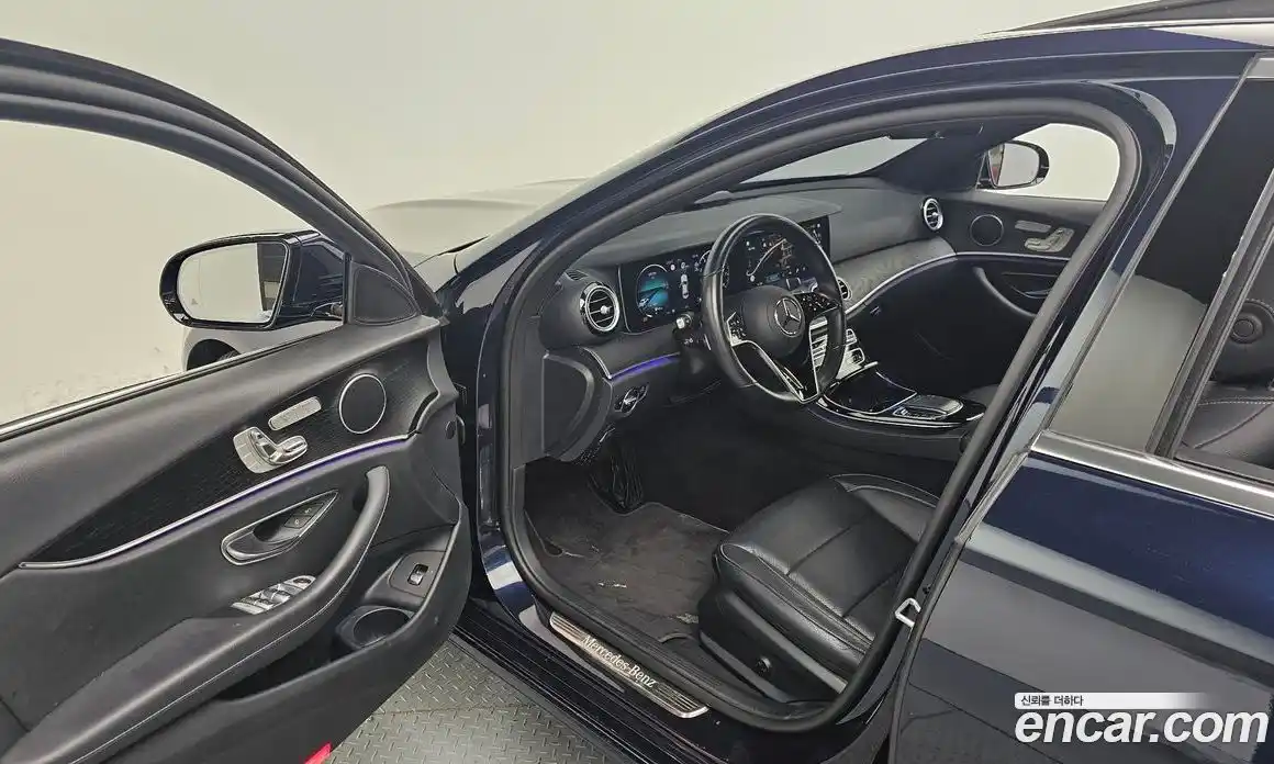 Mercedes-Benz E-Class 2022 2.0 Автомат в Москве № 139963, фото 5