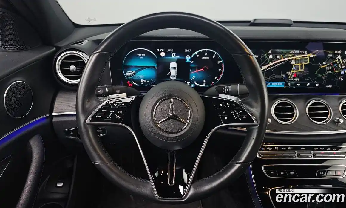 Mercedes-Benz E-Class 2022 2.0 Автомат в Москве № 139963, фото 10