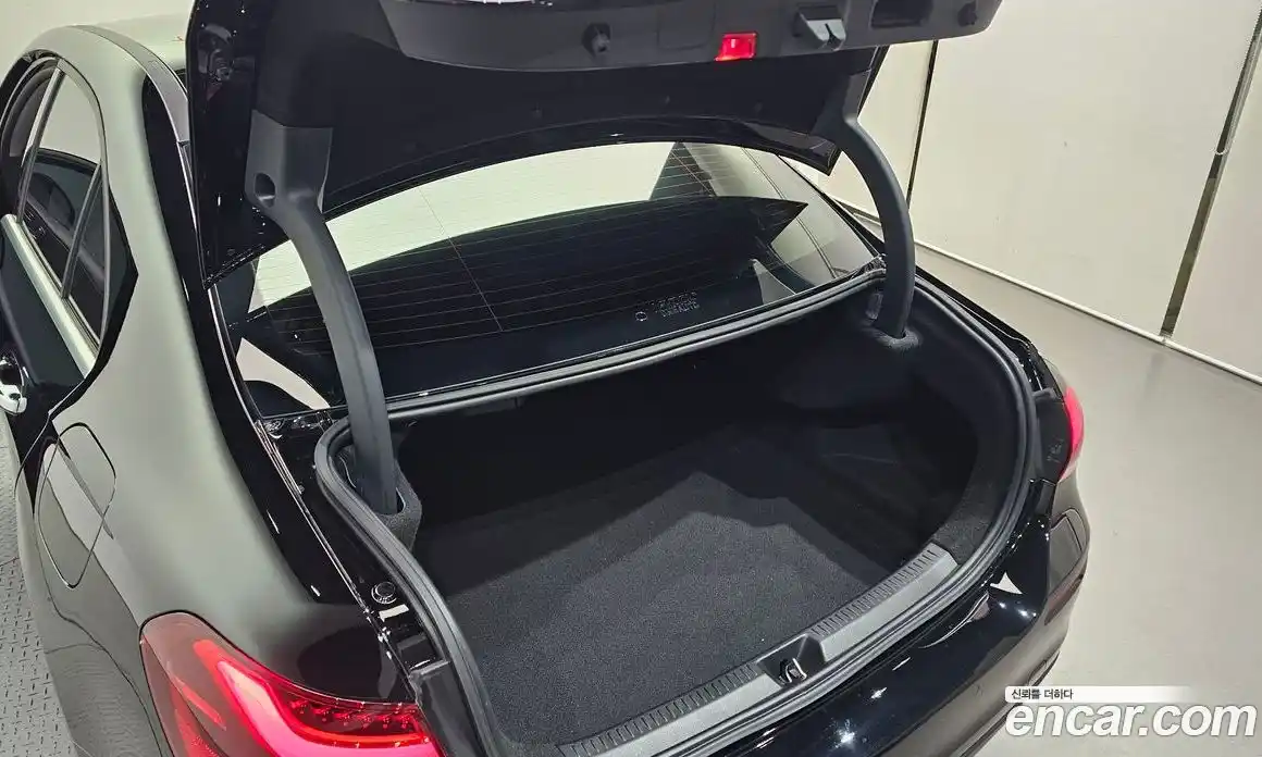 Mercedes-Benz A-Class 2020 2.0 Автомат в Москве № 143077, фото 9