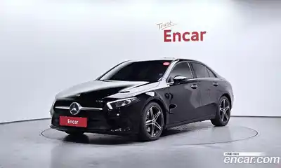 Mercedes-Benz A-Class 2020 2.0 Автомат в Москве № 143077, миниатюра 10