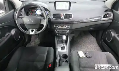 Renault SM3 2015 1.6 Автомат в Москве № 147853, миниатюра 4