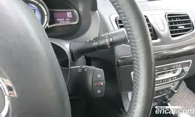 Renault SM3 2015 1.6 Автомат в Москве № 147853, миниатюра 8