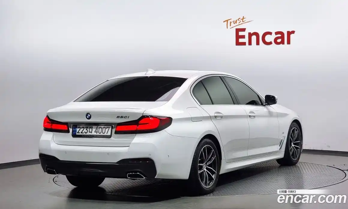 BMW 5-Series 2023 2.0 Автомат в Москве № 155841, фото 14