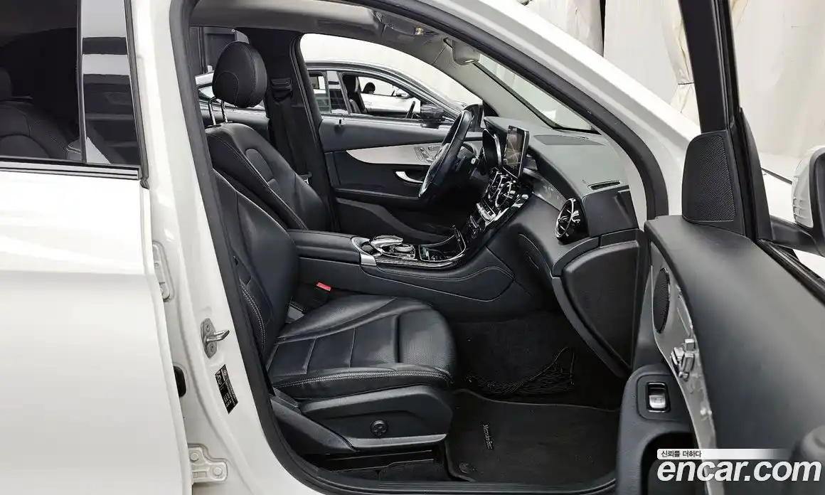 Mercedes-Benz GLC-Class 2019 2.0 Автомат в Москве № 157230, фото 13