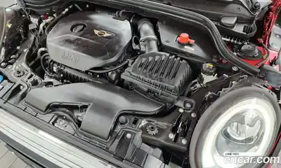 Mini Cooper Convertible 2018 1.5 Автомат в Москве № 157337, миниатюра 11