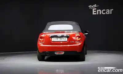 Mini Cooper Convertible 2018 1.5 Автомат в Москве № 157337, миниатюра 8