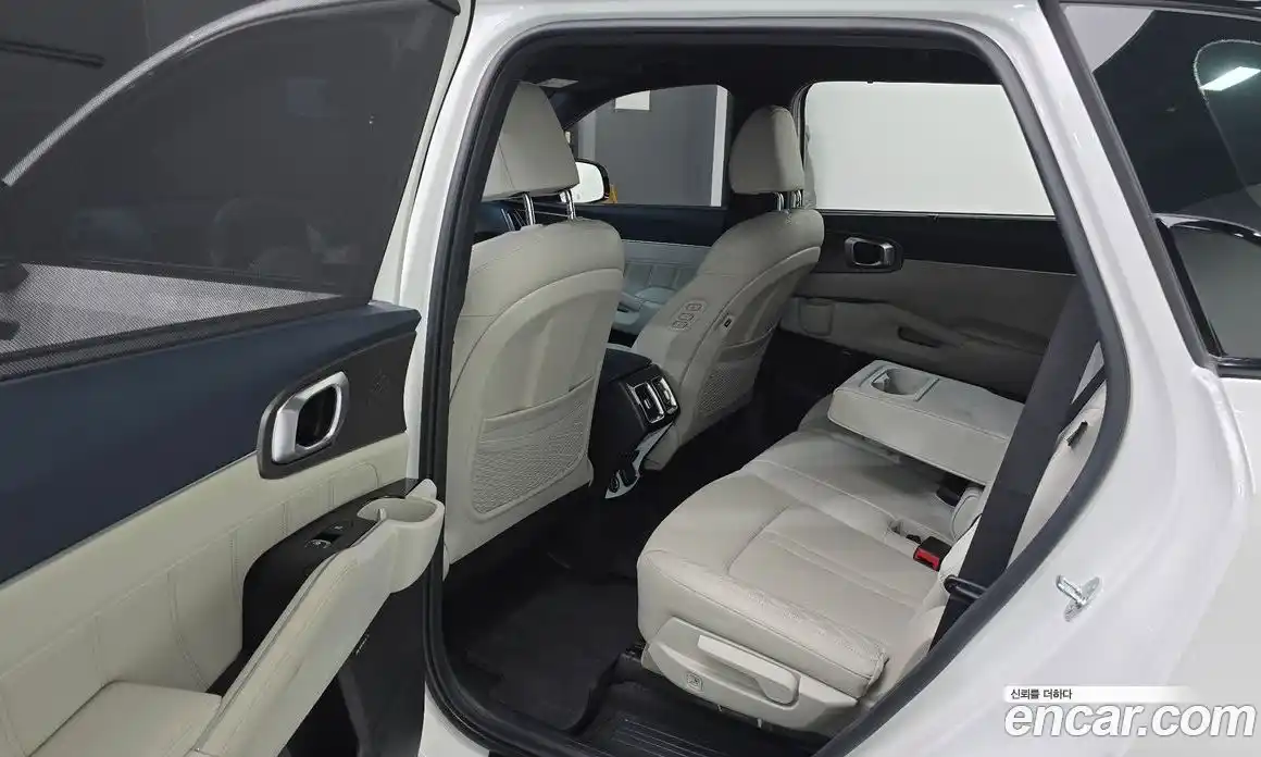 Kia Sorento 2024 1.6 Автомат в Москве № 15784, фото 4