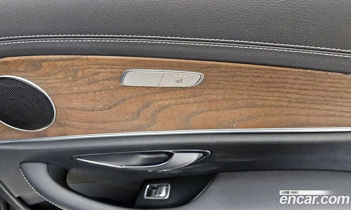 Mercedes-Benz E-Class 2021 1.9 Автомат в Москве № 158010, фото 20