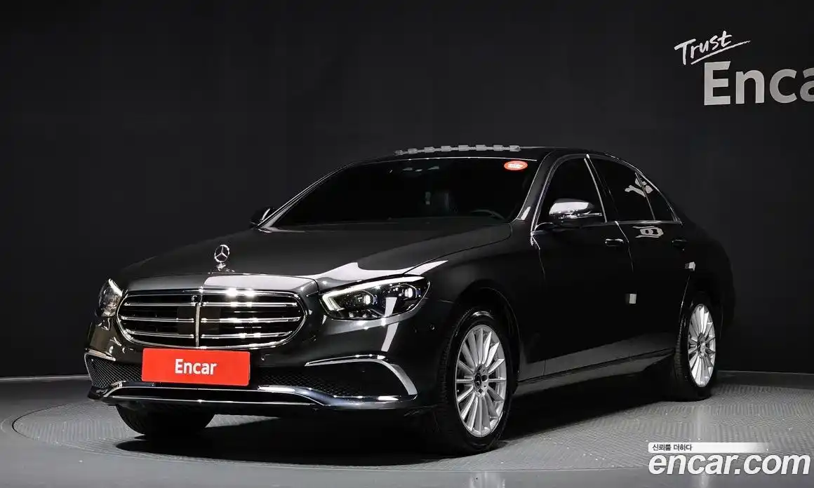 Mercedes-Benz E-Class 2021 1.9 Автомат в Москве № 158010, фото 4