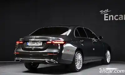 Mercedes-Benz E-Class 2021 1.9 Автомат в Москве № 158010, миниатюра 5
