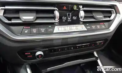 BMW 3-Series 2022 2.0 Автомат в Москве № 158114, миниатюра 3