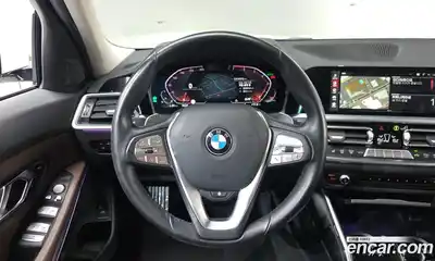 BMW 3-Series 2022 2.0 Автомат в Москве № 158114, миниатюра 5