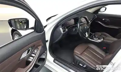 BMW 3-Series 2022 2.0 Автомат в Москве № 158114, миниатюра 8