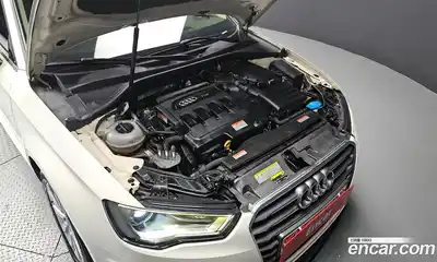 Audi A3 2015 1.6 Автомат в Москве № 158273, миниатюра 3