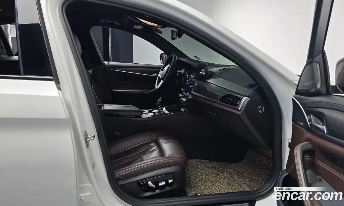 BMW 5-Series 2020 2.0 Автомат в Москве № 159265, фото 12