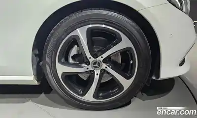 Mercedes-Benz E-Class 2020 2.0 Автомат в Москве № 159641, миниатюра 9