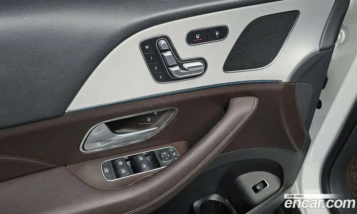 Mercedes-Benz GLE-Class 2020 1.9 Автомат в Москве № 160467, фото 17