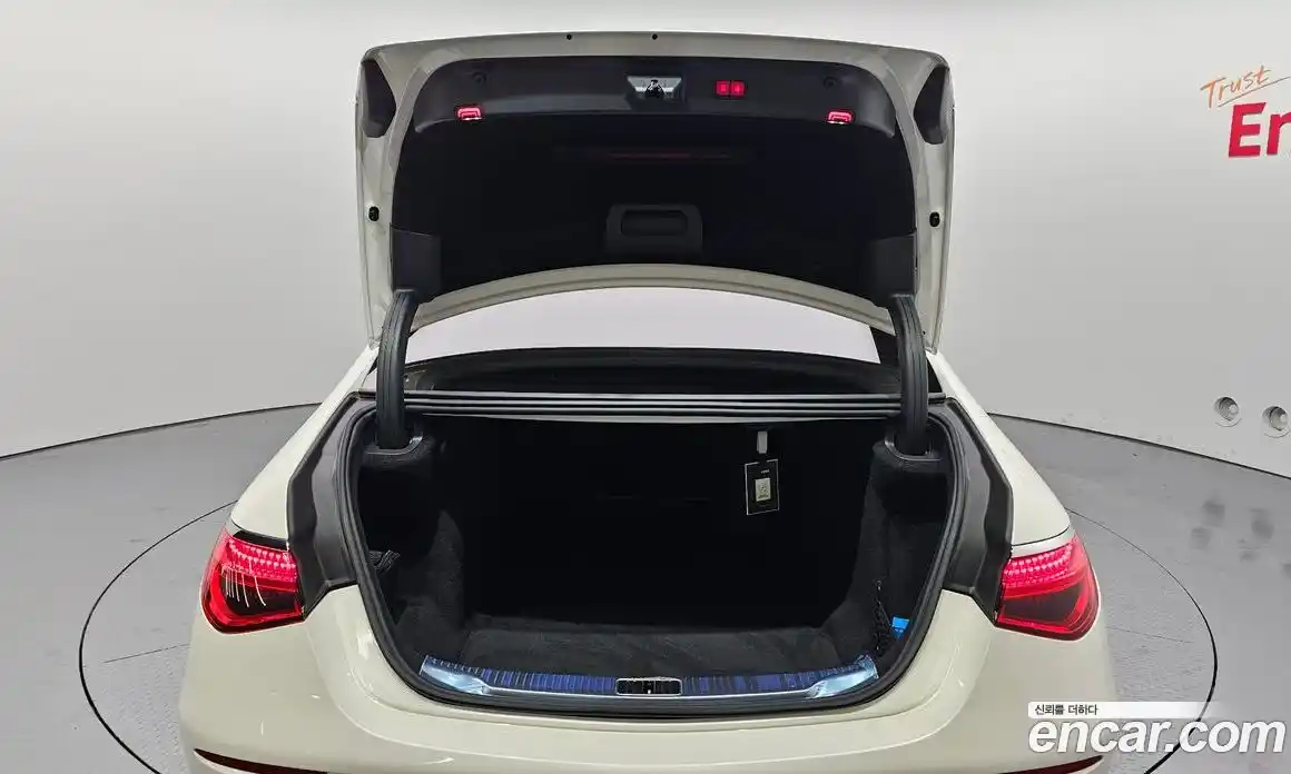 Mercedes-Benz S-Class 2021 2.9 Автомат в Москве № 160485, фото 18