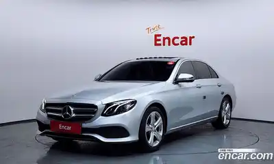 Mercedes-Benz E-Class 2017 2.0 Автомат в Москве № 160855, миниатюра 6