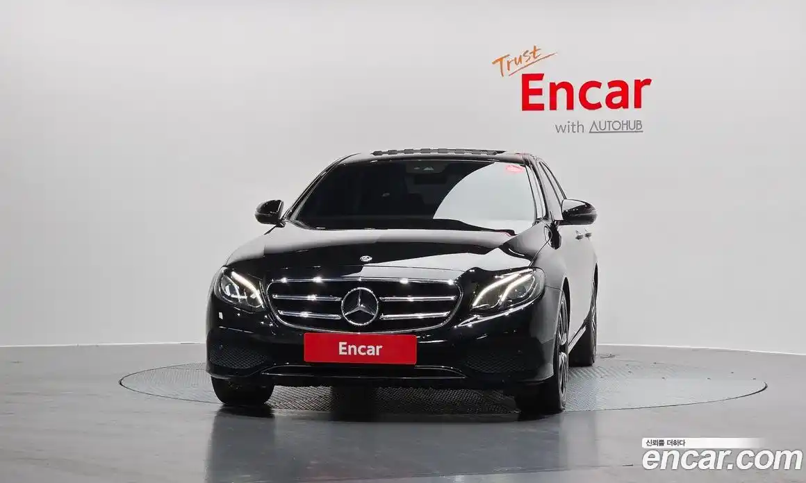 Mercedes-Benz E-Class 2020 2.0 Автомат в Москве № 161008, фото 17