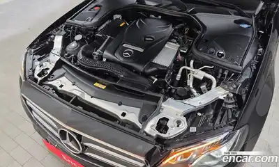 Mercedes-Benz E-Class 2020 2.0 Автомат в Москве № 161008, миниатюра 7