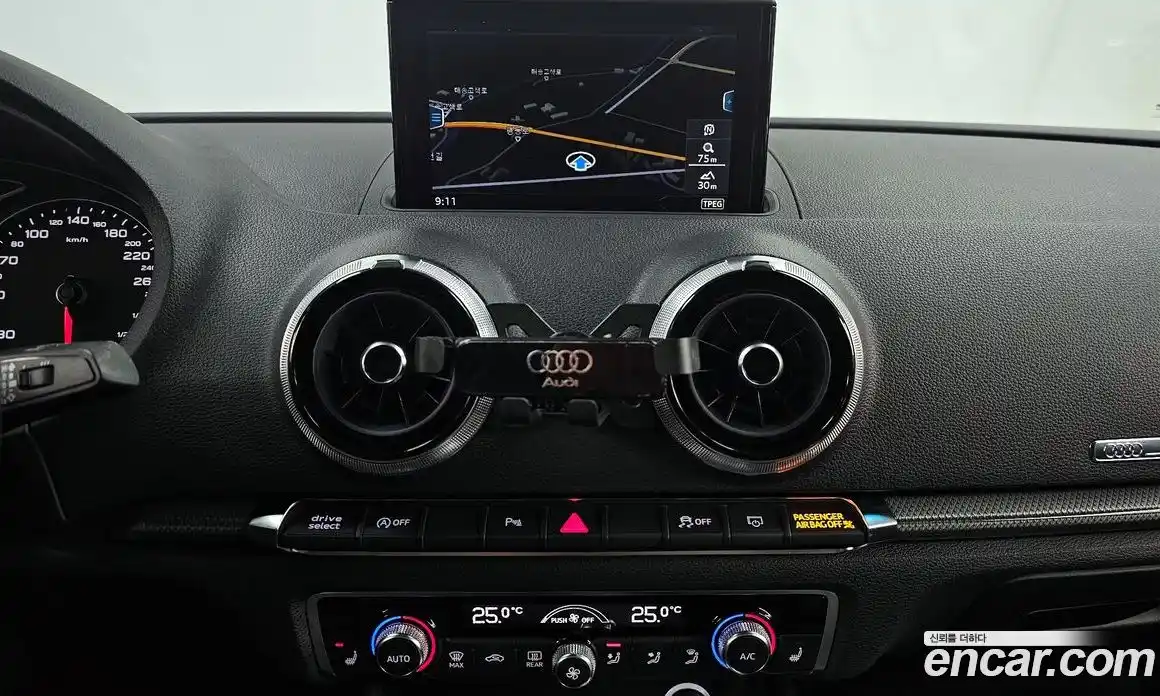 Audi A3 2018 2.0 Автомат в Москве № 163047, фото 20