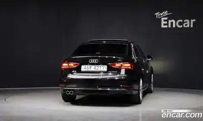 Audi A3 2018 2.0 Автомат в Москве № 163047, миниатюра 2