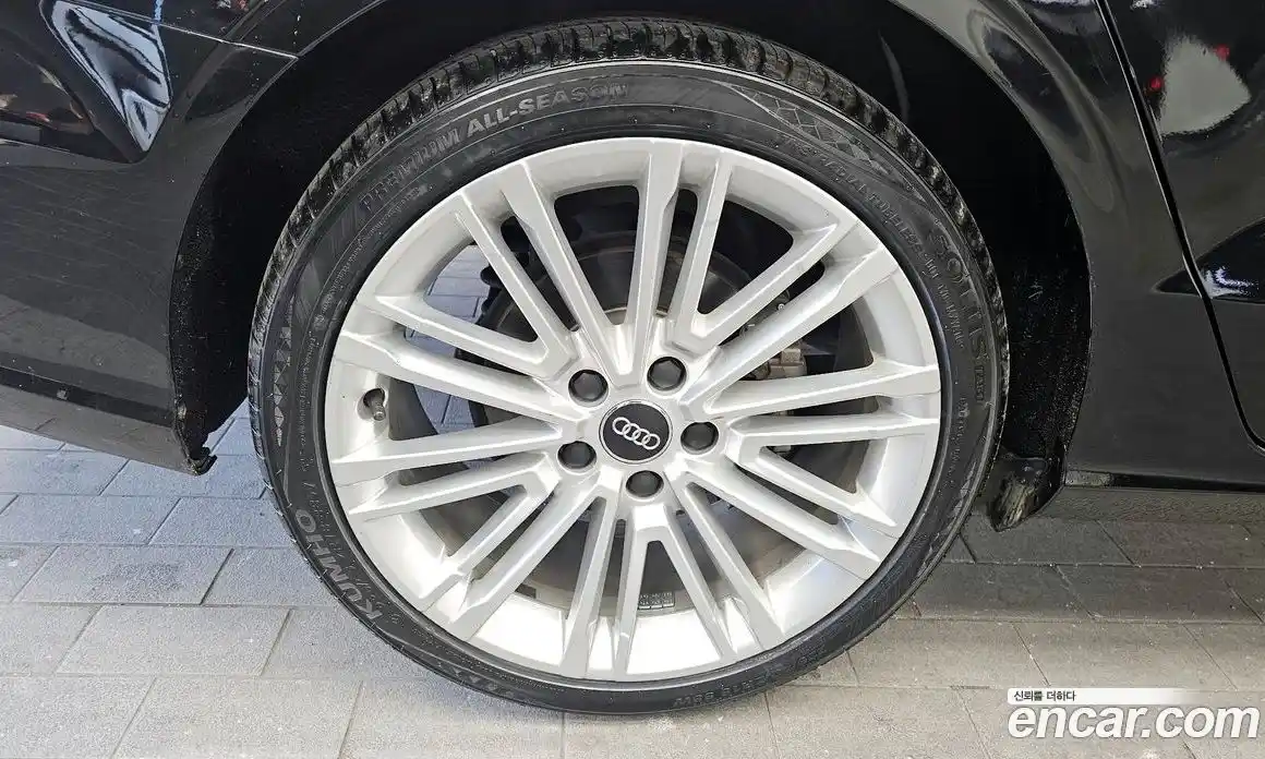 Audi A3 2018 2.0 Автомат в Москве № 163047, фото 8