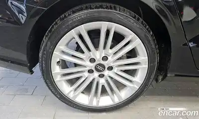 Audi A3 2018 2.0 Автомат в Москве № 163047, миниатюра 8