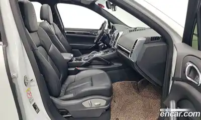 Porsche Cayenne 2015 3.0 Автомат в Москве № 165651, миниатюра 11