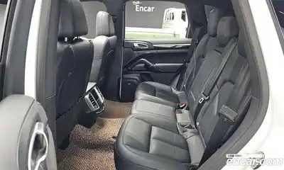 Porsche Cayenne 2015 3.0 Автомат в Москве № 165651, миниатюра 4