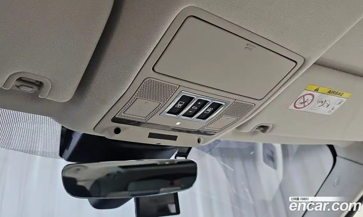 Land Rover Discovery 2017 3.0 Автомат в Москве № 166323, фото 6