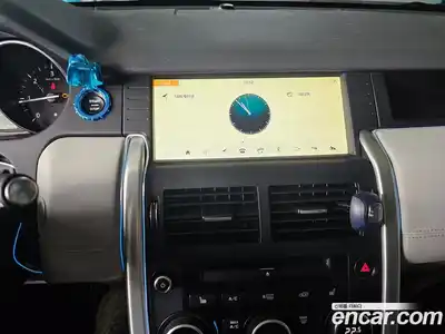 Land Rover Discovery Sport, 2017