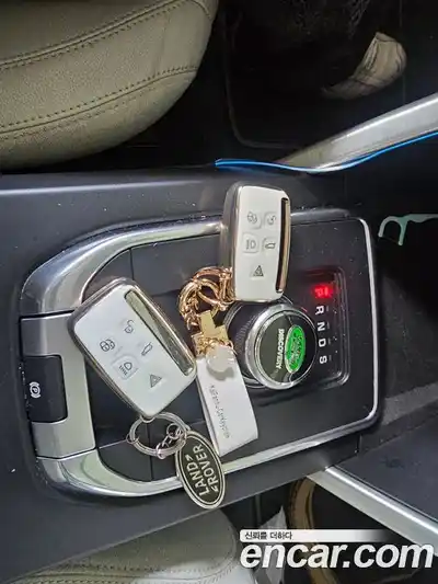 Land Rover Discovery Sport 2017 2.0 Автомат в Москве № 166834, миниатюра 7