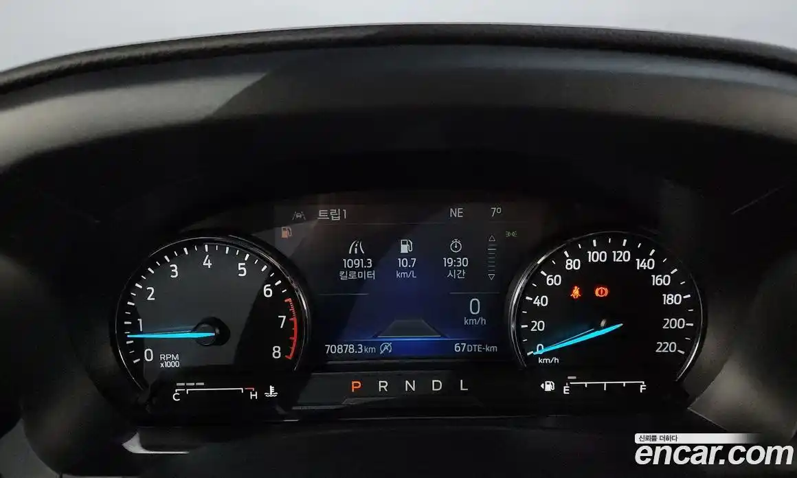 Ford Explorer 2022 2.3 Автомат в Москве № 170923, фото 13