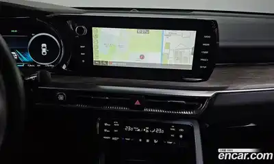 Kia K5 2023 2.0 Автомат в Москве № 17923, миниатюра 3