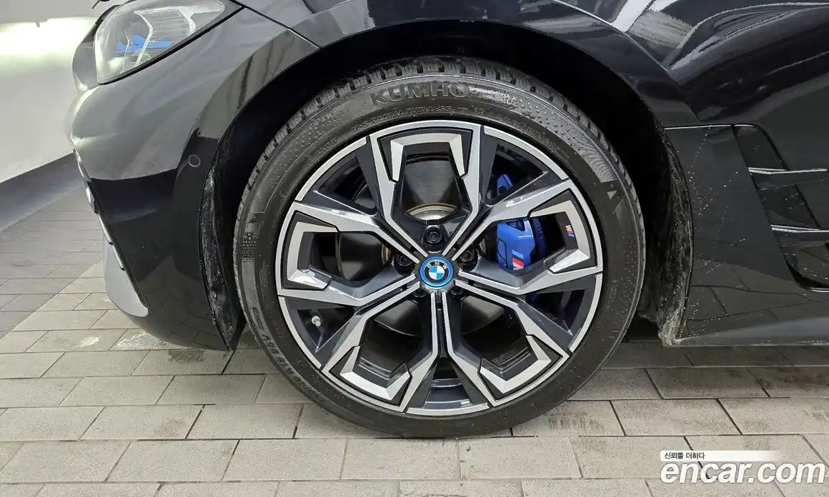 BMW i4 2024 0.2 Автомат в Москве № 188510, фото 1