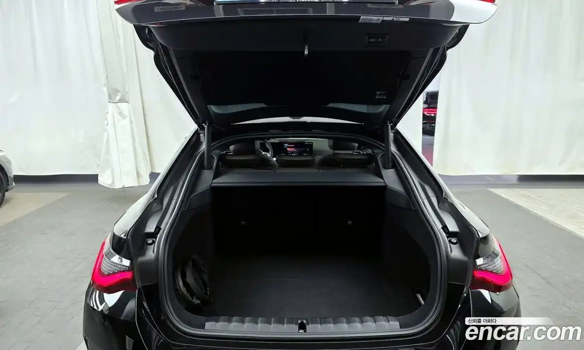 BMW i4 2024 0.2 Автомат в Москве № 188510, фото 12