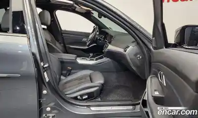 BMW 3-Series 2022 2.0 Автомат в Москве № 191769, миниатюра 7