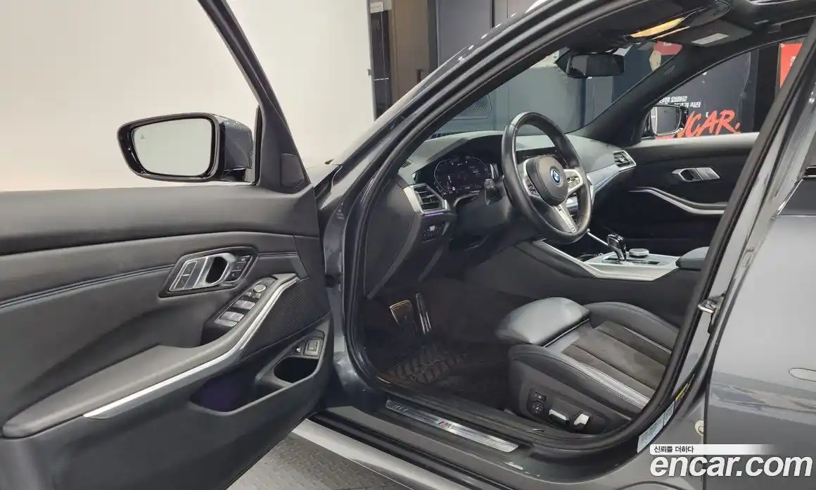 BMW 3-Series 2022 2.0 Автомат в Москве № 191769, фото 9