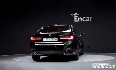 BMW 3-Series 2019 2.0 Автомат в Москве № 193163, миниатюра 4