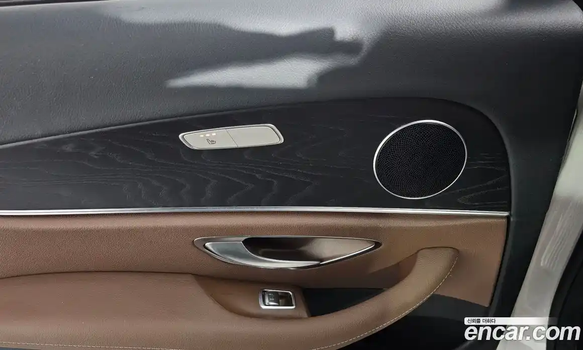 Mercedes-Benz E-Class 2020 1.9 Автомат в Москве № 194172, фото 16