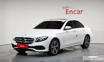 Mercedes-Benz E-Class 2020 1.9 Автомат в Москве № 194172, миниатюра 3