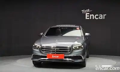 Mercedes-Benz E-Class 2023 2.0 Автомат в Москве № 194335, миниатюра 11