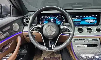 Mercedes-Benz E-Class 2023 2.0 Автомат в Москве № 194335, миниатюра 6