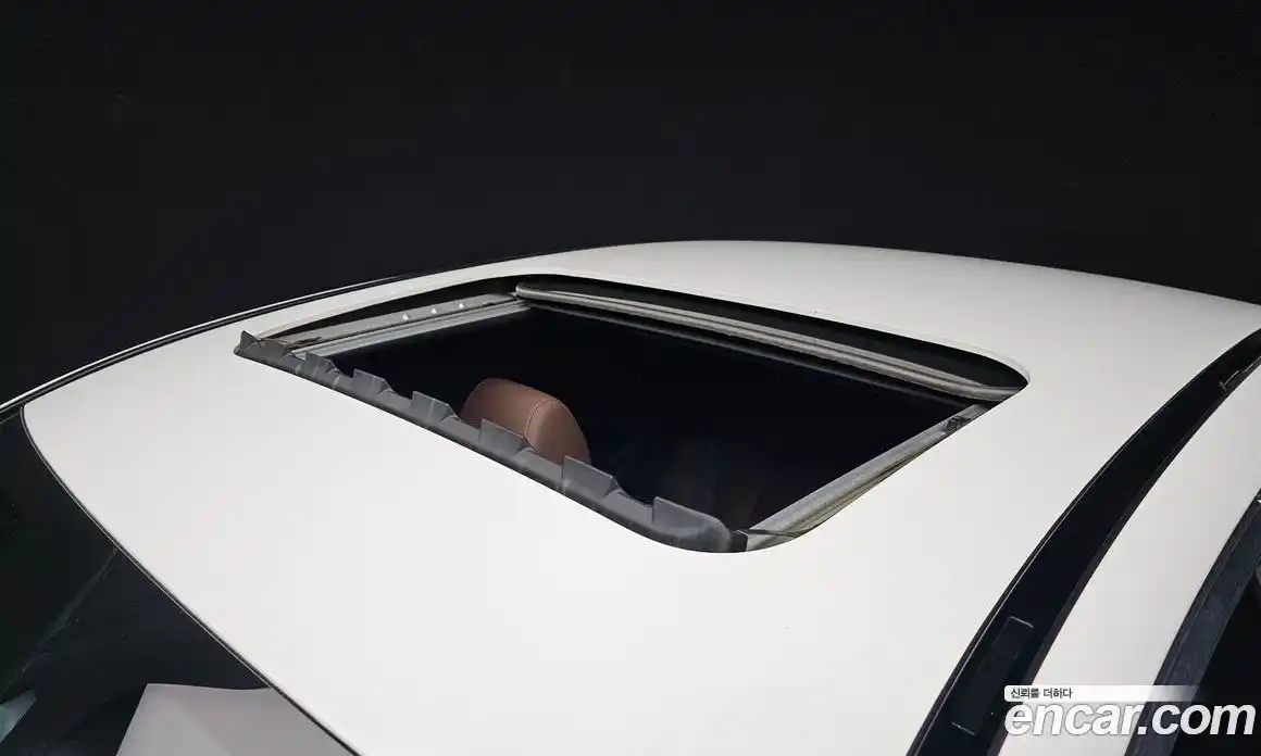 Mercedes-Benz E-Class 2023 2.0 Автомат в Москве № 194512, фото 5