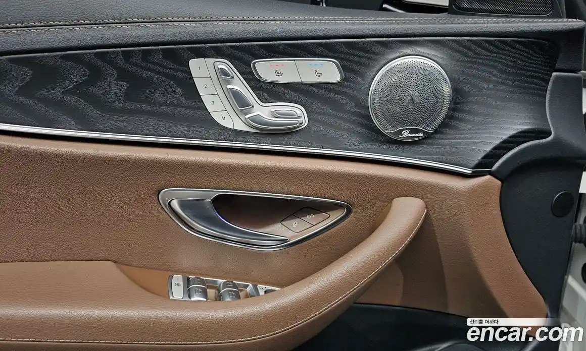 Mercedes-Benz E-Class 2023 2.0 Автомат в Москве № 194512, фото 7