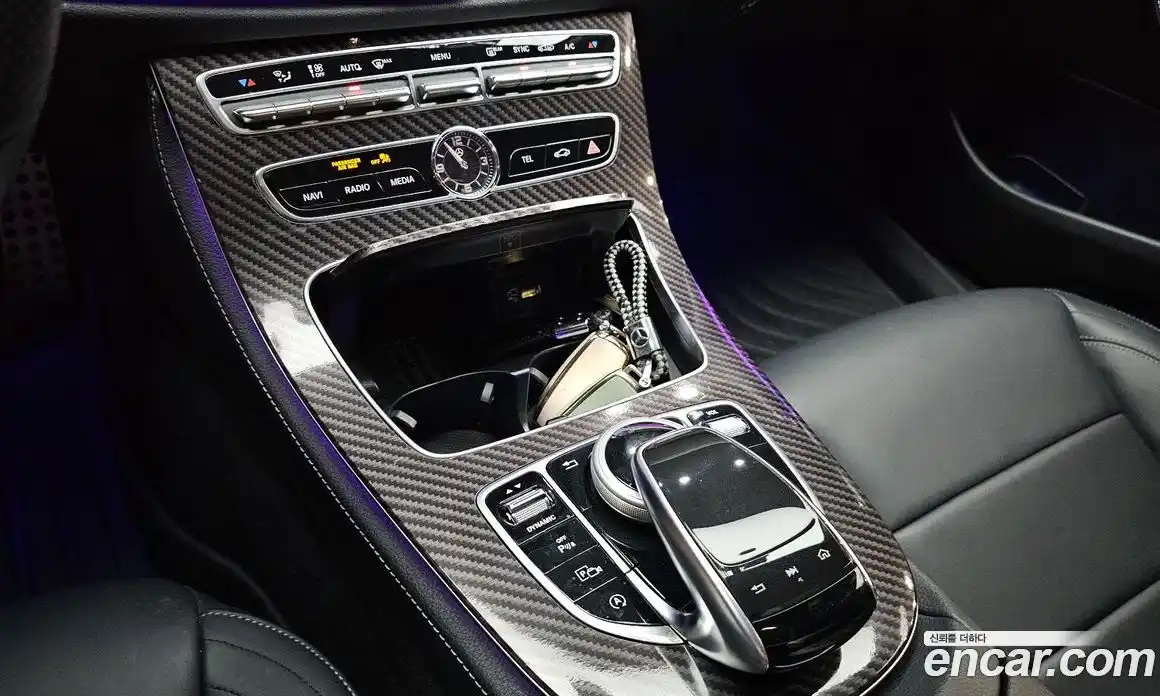 Mercedes-Benz E-Class 2019 2.0 Автомат в Москве № 194759, фото 16