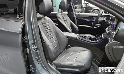 Mercedes-Benz E-Class 2019 2.0 Автомат в Москве № 194759, миниатюра 5